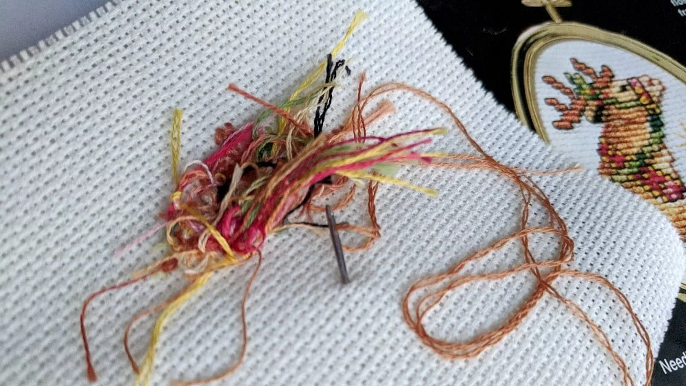 Embroidery Hoops for Cross Stitch Explained: Materials, Sizes, and  Finishing - Little Lion Stitchery