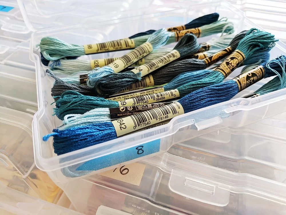 The Best Way to Organize Embroidery Floss 